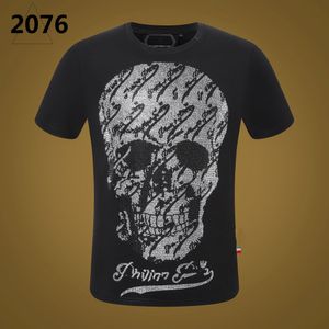 NOUVEAU STYLE Phillip Plain Hommes T-shirts Designer PP Crâne Diamant T-shirt À Manches Courtes Dollar Ours Brun Marque Tee Haute Qualité Crânes T-shirt Hauts SP2076