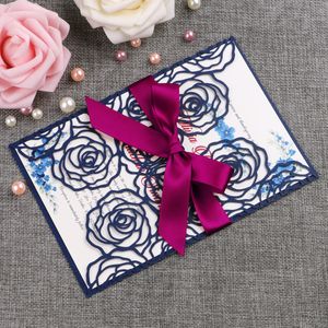 Nouveau style rose motif bleu marine cartes d'invitation découpées au laser avec des rubans pour mariage douche nuptiale fiançailles anniversaire fête de remise des diplômes