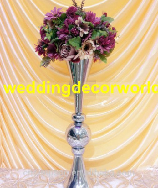 Nuevo estilo, venta al por mayor, florero de metal chapado en plata con forma de trompeta para centro de mesa de boda, decoración decor340