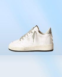 NIEUWE STYLEGOLDENGOOSESNEAKERS Sandaal Golden Ball Star Sneaker Italië schoenen Designer Women Classic White Doold Dirty Casual TE5298513