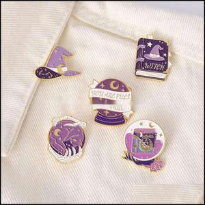 Nouveau styleSquare Sorcière Violet Couleur Émail Broches Pin pour Femmes Mode Robe Manteau Chemise Demin Métal Drôle Broche Broches Badges Dhap3