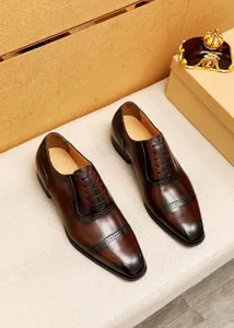 2023 Zapatos de vestir para hombres Oxfords formales de gama alta Diseñador de marca de moda Tendencia para hombres Pisos de fiesta de cuero genuino de negocios tamaño 38-45