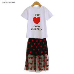 Vêtements d'été pour filles, ensembles de danse princesse pour enfants, t-shirt à motif de cœur avec jupes, tenue 2 pièces, nouvelle collection