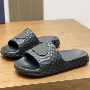 Nieuwe zomermannen glijdt Designer Rubber Sandalen Interlocking Slide Beach Flip Flops Women Slippers Outdoor schoenen met doos 562