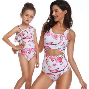 Nieuwe zomermoeder en dochter zwemmen kinderen zeemeermin Tortoise gedrukt Falbala Siamese Swimsuits Girls Spa Beach Swimwear Y1068