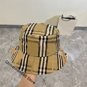 Nouveau chapeau de pêcheur à la mode à la mode Sunshade Sunshade, plaid classique simple et atmosphérique Big Brim Hat Classic (B0153)