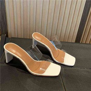 nouvel été transparent sandales femmes talon moyen talon épais cristal chaussures à talons hauts fée style une ligne sandales talons G220527
