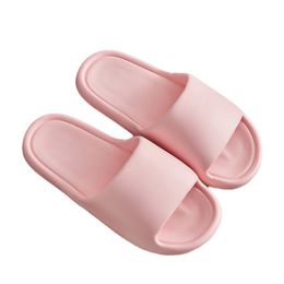 Nuevos zapatos de baño antideslizantes silenciosos para interiores de verano para mujer 2024