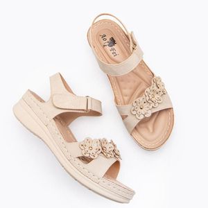 Nuevas sandalias de flores Retro de verano para mujer, zapatos planos con gancho para mujer, cuña de costura, sandalias informales con punta abierta para mujer, zapatos de mujer zy358