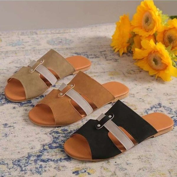 Nouvelles sandales et pantoufles d'été pour femmes chaussures de plage souple anti-glissement
