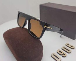 Nouvelles lunettes de soleil homme homme femme de mode de mode de mode Sun Gernes UV400 Lens 0906 01a Black Smoke 56mm Sunglasses8772034