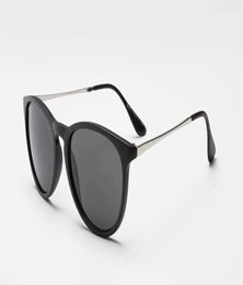 Nouvelles lunettes de soleil Summer homme extérieur verres de conduite femme Fashion Beach Lunettes de soleil 4 couleurs Sugnasse Metal les moins chers 4171a 7757560