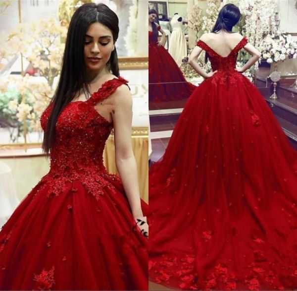 Nuevo dulce 16 vestido de quinceañera vestido de bola de encaje 3D apliques florales con cuentas mascarada hinchada larga noche de fiesta ropa formal Vestidos3087187