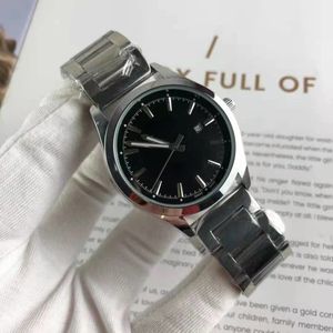 Nouvelle ceinture en acier à quartz Tian S montre les affaires des hommes de la mode européenne et américaine