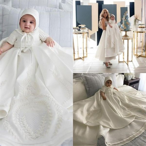 Nouveau enfant en bas âge bébé robes de baptême robes de baptême Satin première Communion 2019 avec Bonnet première Communication Dress260c