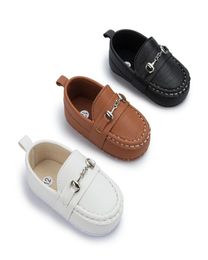 NIEUWE TODDLER First Walkers Girls Boys Casual Shoes Pu Leather Cotton Nonslip Softsole Babyschoenen 4Colors9336716