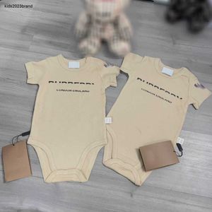 Nieuwe peuter jumpsuits met korte mouwen baby kruippakje designer kleding voor kinderen maat 59-90 cm beer patroon print pasgeboren bodysuit 24 maart