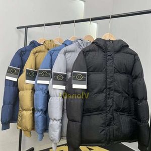 Nouveau parkas à capuche de puffer de qualité supérieure Men des femmes femme de vent en manteau hiver vers le bas veste de veste de conception de veste asiatique