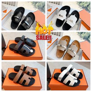Nuevas zapatillas Top Slippers Chipre Sandal Designer Sliders Flip Sandalias planas para cuero de piel de ternera de playa de cuero de gamuza natural en negro marrón para mujeres hombres