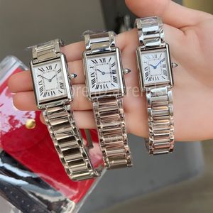 NIEUWE TOP stijlvol Quartz Watch Women Silver Dial Classic Rectangle Design Polship Ladies Elegant volledige roestvrijstalen klok 1533