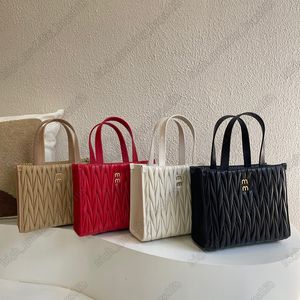 Nuevo Bolso de mano Bolso de compras de gran capacidad de cuero real Bolso MM Bolso de mano de cuero de oveja suave Logo dorado Matelasse Bolso bandolera de un solo hombro