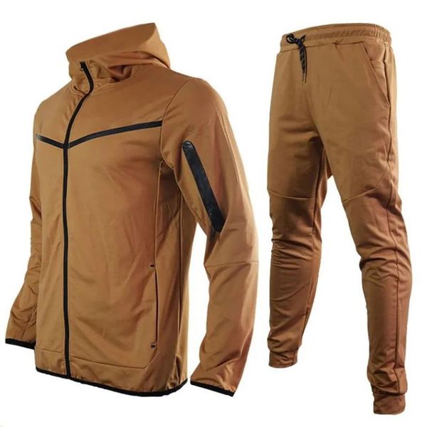 Nouveau survêtement hommes veste à capuche nake tech trapstar survêtements à capuche Europe American Basketball Football Rugby deux pièces w242R