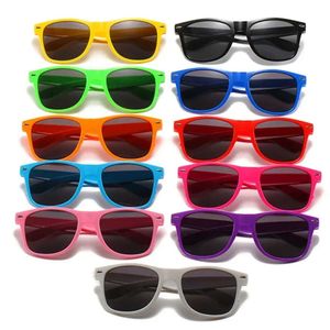 Nieuwe trend kinderen schattige zonnebrillen buiten oogbescherming babymeisjes klassieke zonnebril kinderen uv400 tinten brillen