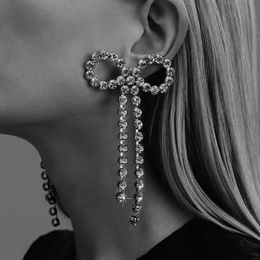Nouvelles boucles d'oreilles en cristal de chute de tendance pour femme bijoux de balletcore