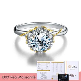 Nieuwe trendy 925 Sterling Silver 1CT Round Moissanite Ring voor het voorstellen van betrokkenheid gele witgouden kleurring voor vrouwen