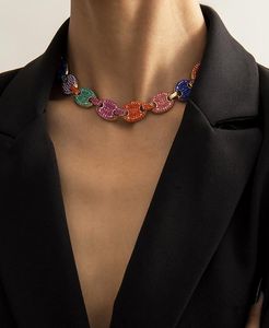 Nieuwe trendy ins kleurrijke volle diamant zirkonia strass Regatone mooie 3d vlinder ketting mode vrouw statement choker ketting goud5029616