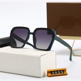 Nouvelle tendance ins mode femmes élégantes lunettes de soleil designer de luxe vintage carré conduite chic lunettes de soleil polarisant surdimensionné avec boîte