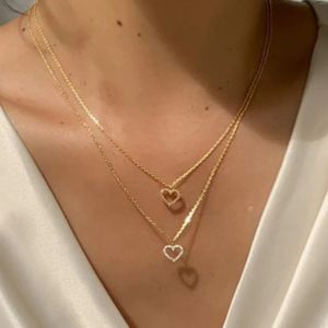 Collier multicouche en forme de cœur pour femmes, tendance, couleur or argent, chaîne géométrique, bijoux cadeau, nouvelle collection