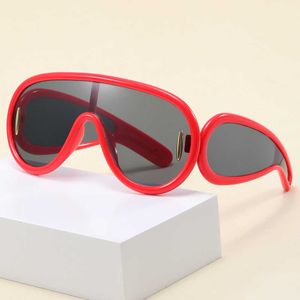 Nieuwe trendy pc uit ééndelige zonnebrand full frame zonnebril modieuze unisex straatfoto kleur concaaf gevormd