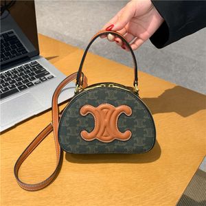 Nouveau arc de triomphe lune demi-rond petit sac à main haut de gamme unique épaule bandoulière ventes directes d'usine