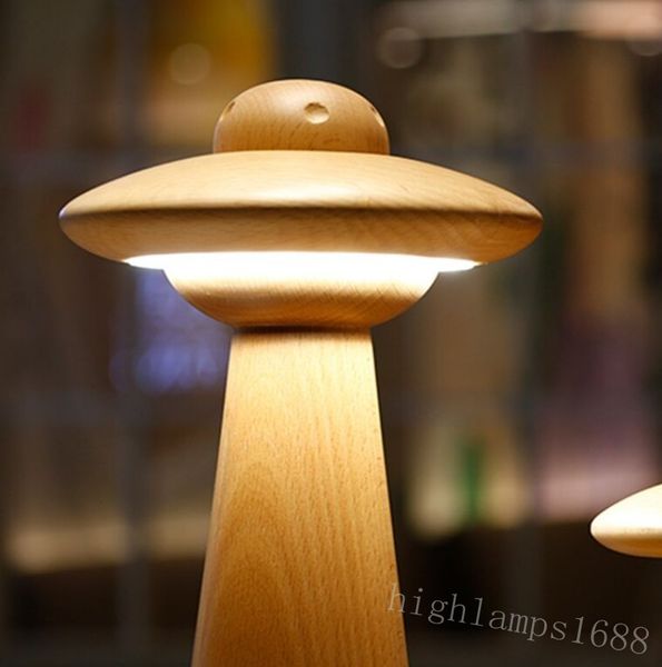 Nueva lámpara de mesa Led de diseño Ufo para dormitorio, estudio de cabecera, madera maciza, luz de escritorio de protección ocular puramente hecha a mano