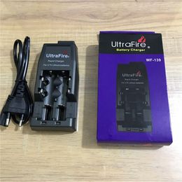 Nuevo cargador de batería multifuncional Ultrafire WF-139 para 18650 18500 17670 16340 14500 10440 Enchufe UE/EE. UU. CA 110 ~ 240 V con caja de venta al por menor