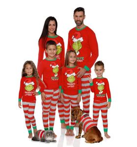 Nouveau pyjamas imprimé de soucoupe unique correspondant à la famille pyjamas de Noël filles garçons filles somnifères enfants pyjamas parents