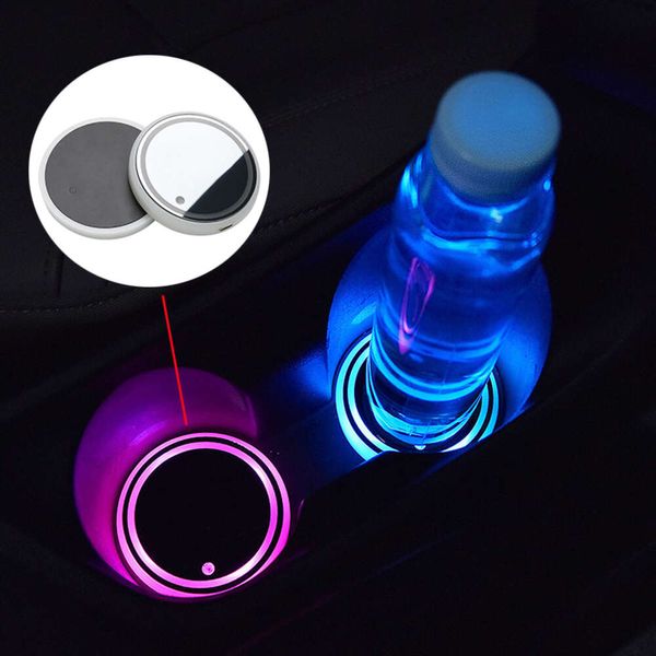 Nouveau support de verre universel LED pour voiture, tapis lumineux, dessous de verre, décoration intérieure, coussin de tasse de voiture, lumière d'ambiance de voiture, accessoires intérieurs