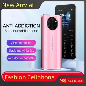 Nuevo teléfono celular pequeño ultrafino desbloqueado Mini tarjeta SIM dual Estudiante portátil Teléfono móvil Moda MP3 FM Linterna Altavoz de regalo Teléfono celular