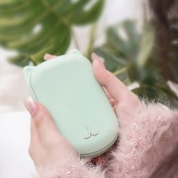 Nouveau USB Rechargeable Moisther Mobile Mobile Power Bank chaude bébé compact portable Portable Charges Treasure High Battery Life