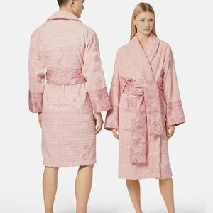 Nieuwe Heren Dames Home Gewaden Sjaalkraag Katoen Zachte Pluizige Nachtkleding Designer Merk Luxe Vintage Badjas Pyjama Unisex Liefhebbers Kamerjas Nachtkleding