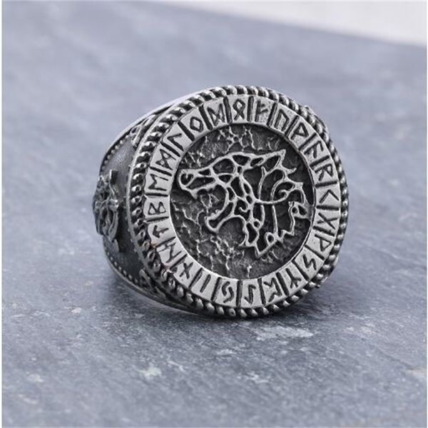 Nouvelle lettre viking anneau en acier inoxydable nordique animal wolf head titane acier vintage anneau bijoux AB187