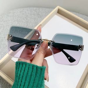 Nouvelles lunettes de soleil vintage Femmes Luxury Marques Designer Square Retro Lunes UV400 FAMALE TROUVE NUDES LENES DE SOL PARA MUJER