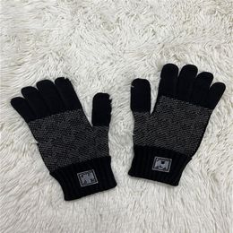 Gants chauds tricotés à cinq doigts pour hommes et femmes, pour Couples d'étudiants, garde au chaud, mitaines à doigts complets, doux, même, moyenne 274G, nouvelle collection hiver