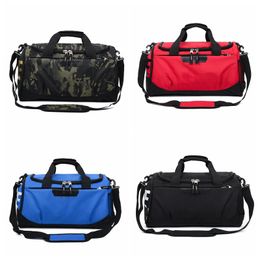 Nieuwe Waterdichte Mannen Sport Travel Tas Dames Tassen Rode Yoga Fitness Bag Unisex Handtas Grote Capaciteit Nylon Duffle Bag voor Trip