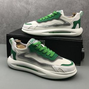 Nieuwe golfontwerper Men Sneaker hardloopschoenen kleine witte schoen ademend casual skateboard dagelijkse wandeling klassieke slijtage resitante heren jurk loafers topschoenen online