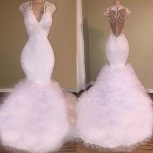 Nouveau blanc sirène robes de bal col en V dentelle Appliques perlées cristal dos nu balayage train Tulle gonflé à plusieurs niveaux robes de soirée robes