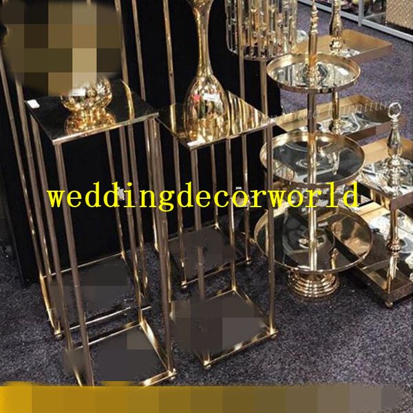 Nuevo conjunto de venta al por mayor, candelero cónico de boda de pilar, candelabro de oro de metal fino de lujo, decor359