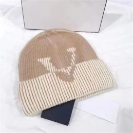 NOUVEAU hiver bonnet tricoté chapeau de créateur bonnet à la mode chapeaux d'automne habillés pour hommes crâne en plein air femmes hommes chapeau cappelli voyage ski sport mode