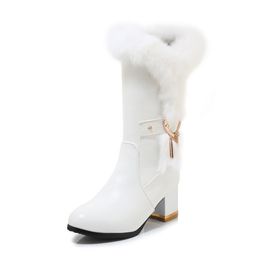 Nouvelles bottes longues d'hiver pour femmes bottes en cuir imperméables décoration en métal bout rond fourrure talons hauts taille 34-43